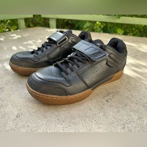 Giro Chamber Clipless SPD MTB Cycling Shoes